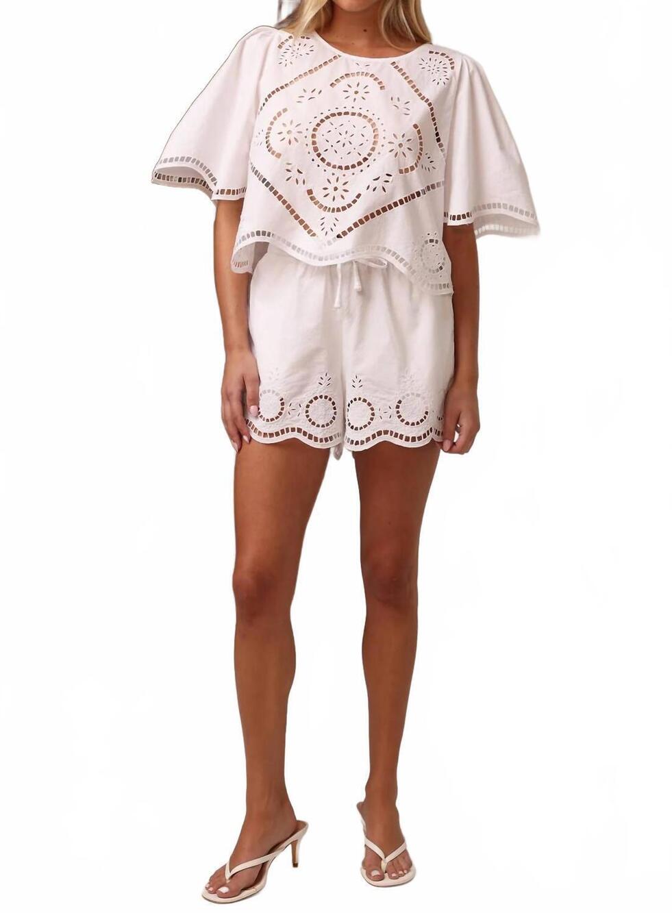 NEW SHORE antibes embroidered scalloped short in soleil blanc